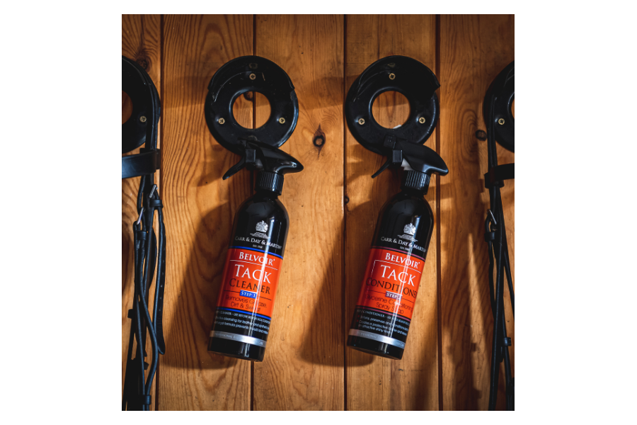 Carr Day Pack Sabonets 1&2 | Guardarnes