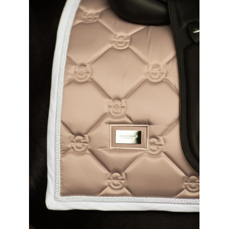 Suador Doma Equestrian Stockholm Sand