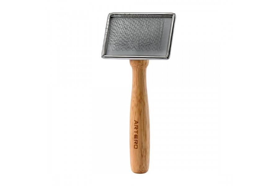 Carda Slicker Artero Clásica para perros | Calvet Animales y Plantas