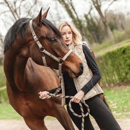 Cabezada Cuadra ANKY + Ramal ATH232001 Greige | Equestrian. Calvet Animals