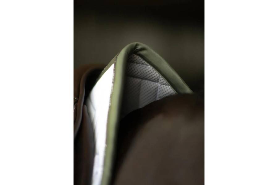 Suador Doma Equestrian Stockholm Modern Blanc/Striking Valley | Calvet Animals i